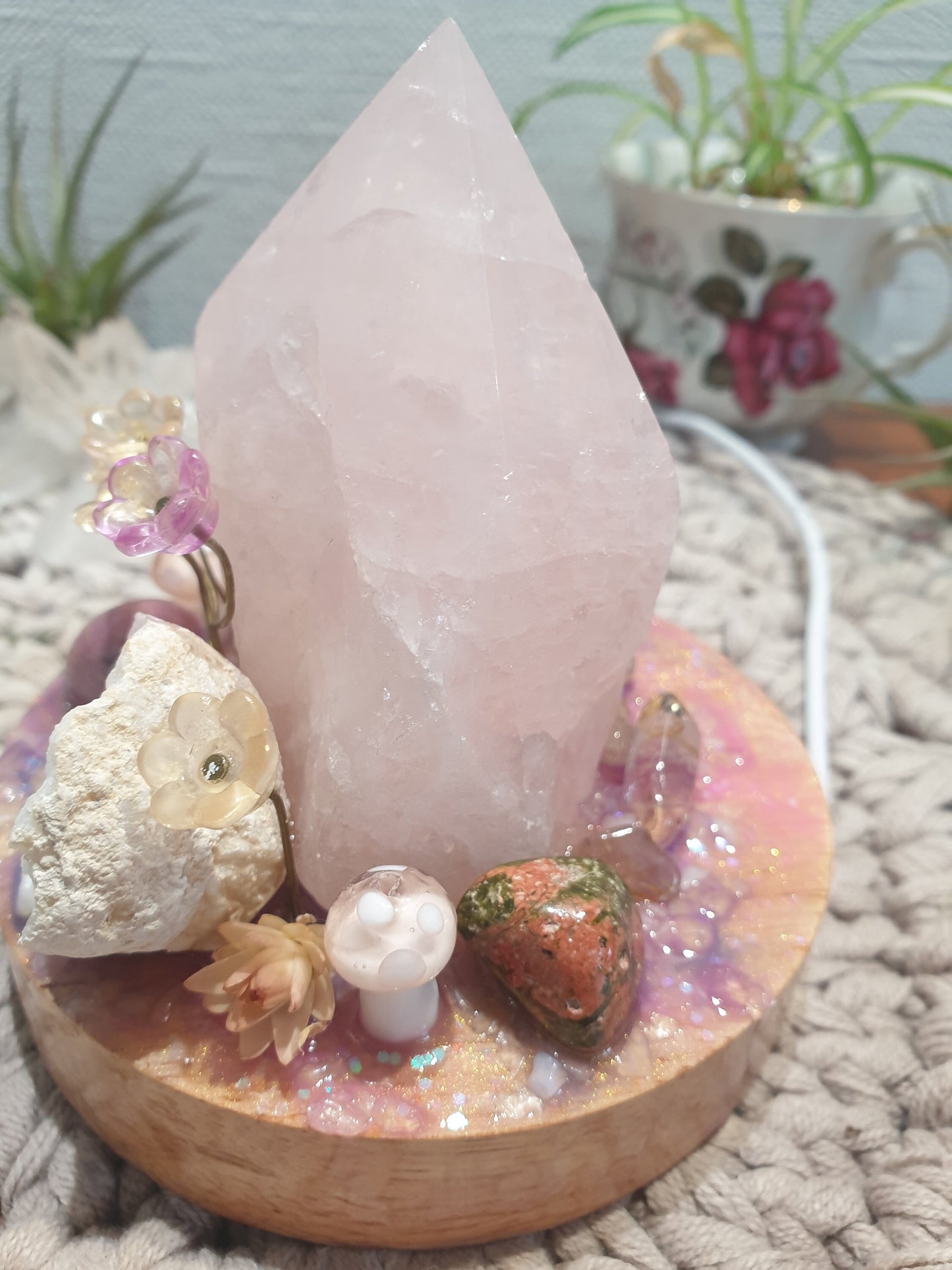 Rose Quartz flower garden LED Lamp