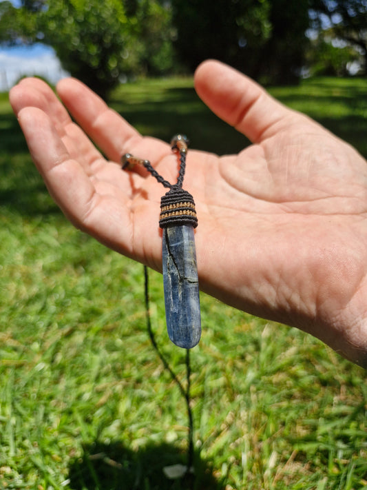 Blue Kyanite and Labradorite pendant