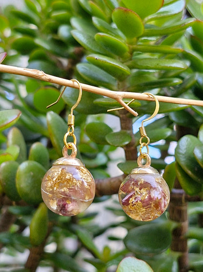 Natural Floral Earrings with gold